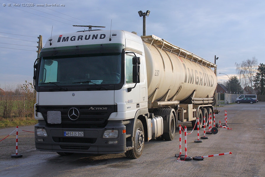 MB-Actros-MP2-1841-IS-262-Imgrund-141208-05.jpg