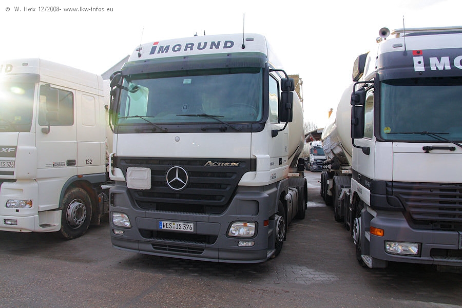 MB-Actros-MP2-1841-IS-376-Imgrund-141208-01.jpg
