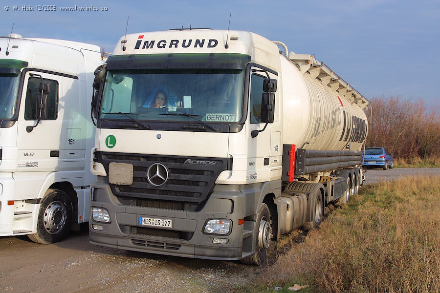 MB-Actros-MP2-1841-IS-377-Imgrund-141208-01.jpg