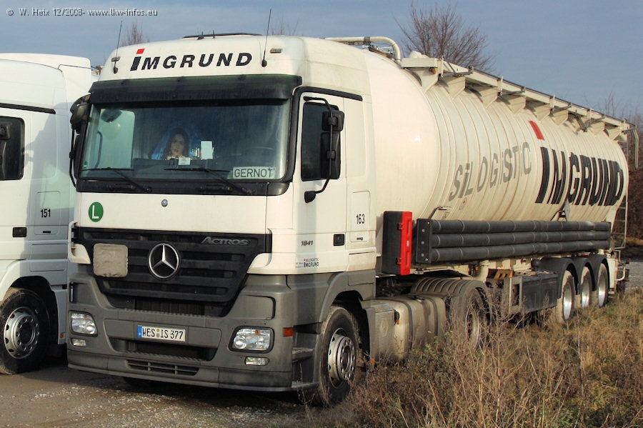 MB-Actros-MP2-1841-IS-377-Imgrund-141208-03.jpg