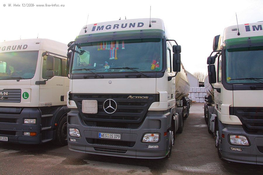 MB-Actros-MP2-1841-IS-379-Imgrund-141208-01.jpg
