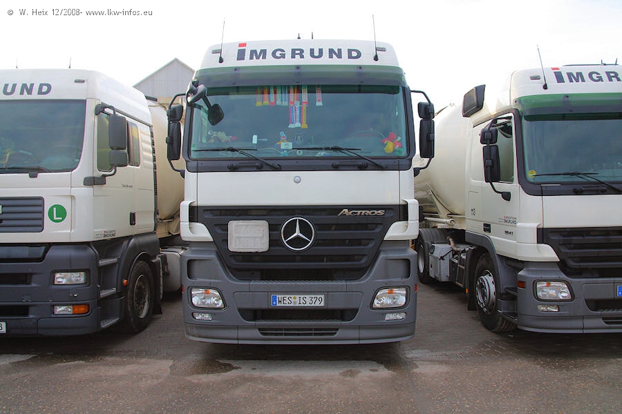 MB-Actros-MP2-1841-IS-379-Imgrund-141208-02.jpg