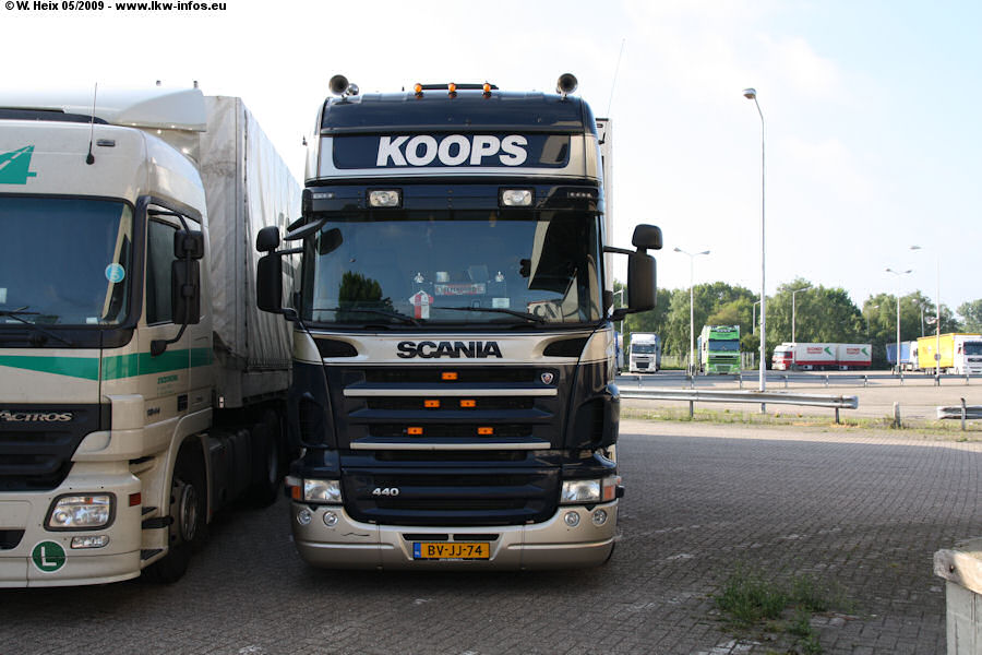 Scania-R-440-Koops-120509-03.jpg