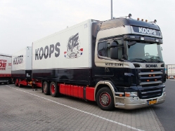 Scania-R-420-Koops-Holz-080407-02