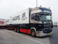 Scania-R-420-Koops-Holz-080407-04