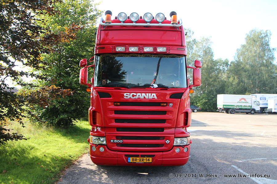 1e-Scania-V8-Dag-Hengelo-030911-327.jpg