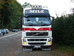 Volvo-FH-400-Milz-Frank-Schloesser-05110-01