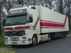 Volvo-FH12-420-KUEKOSZ-Milz-140204-1