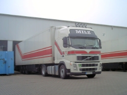 Volvo-FH12-Milz-Borlik-311206-02