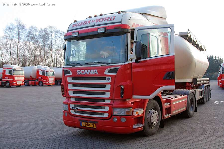 Scania-R-420-BS-BT-71-Nillezen-131208-03.jpg