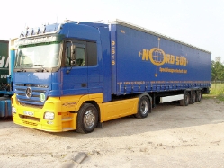 MB-Actros-MP2-Nord-Sued-Holz-240807-01