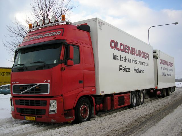 Volvo-FH12-500-Oldenburger-Wihlborg-050206-02.jpg - Henrik Wihlborg