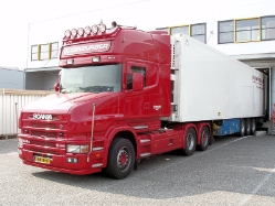 Scania-164-G-480-Oldenburger-Holz-310807-01