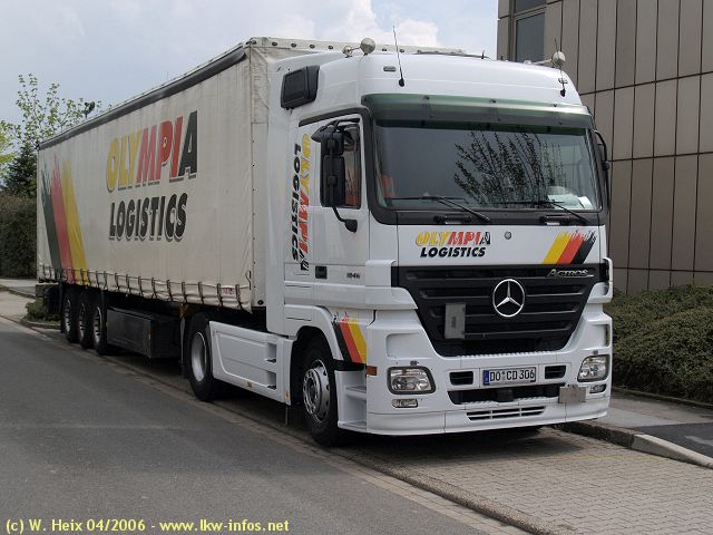 MB-Actros-1846-MP2-Olympia-300406-02.jpg