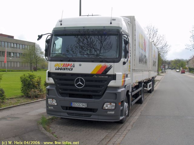 MB-Actros-MP2-Olympia-300406-04.jpg