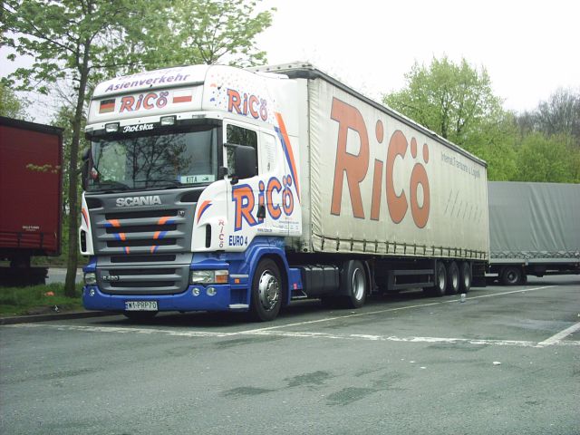 Scania-R-420-Ricoe-Rolf-040605-01.jpg - Mario Rolf