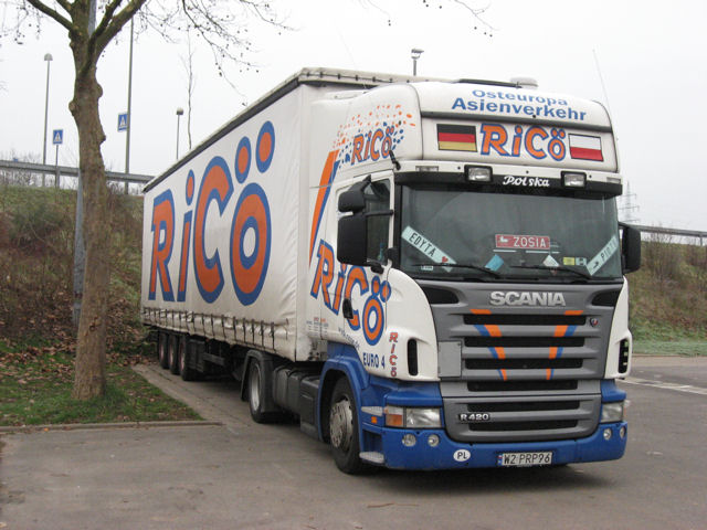 Scania-R-420-Ricoe-Senzig-090207-02.jpg - Michael Senzig