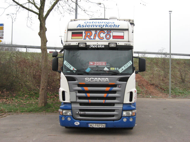 Scania-R-420-Ricoe-Senzig-090207-03.jpg - Michael Senzig