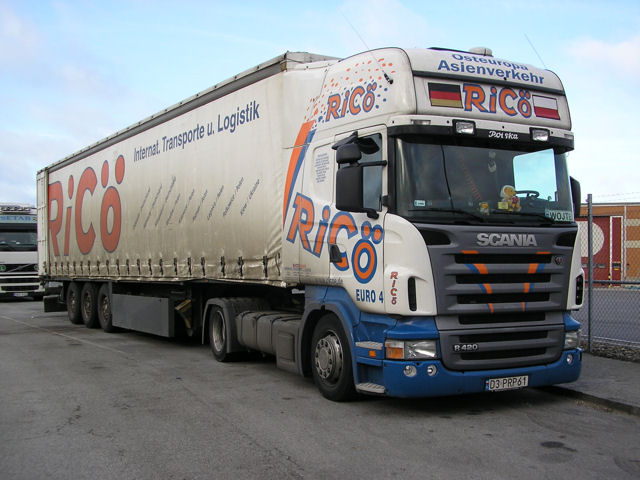 Scania-R-420-Ricoe-Wihlborg-110207-02.jpg - Henrik Wihlborg