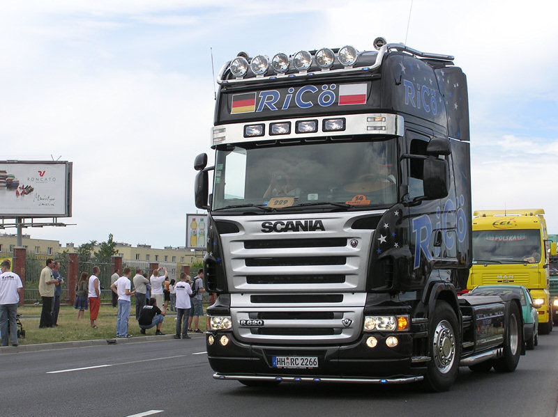 Scania-R-620-Ricoe-Kmera-091007-02.jpg - W. Kmera