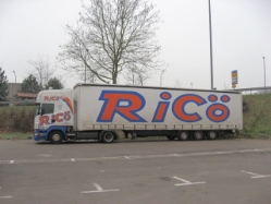 Scania-R-420-Ricoe-Senzig-090207-05