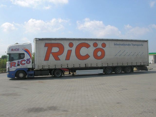 Scania-124-L-Ricoe-Skrzypczak-210705-01.jpg