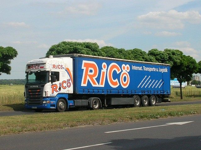 Scania-R-420-Ricoe-Skrzypczak-270705-04.jpg