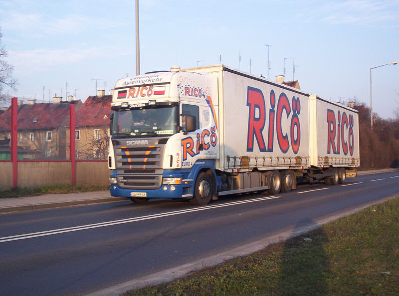 Scania-R-420-Ricoe-Rogozinski-091007-01.jpg - Mariusz Rogozinski