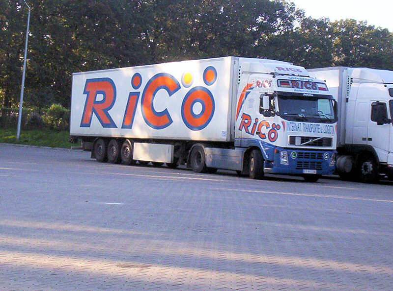 Volvo-FH12-Ricoe-Rogozinski-091007-02.jpg - Mariusz Rogozinski