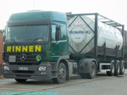 MB-Actros-1844-MP2-Rinnen-020105-01