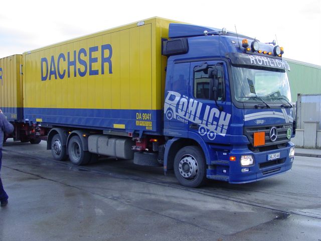 MB-Actros-MP2-Dachser-Roehlich-040105-1.jpg