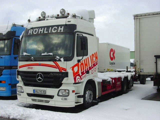 MB-Actros-MP2-Roehlich-Roehlich-040302-2.jpg