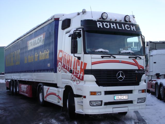 MB-Actros-Roehlich-040105-1.jpg