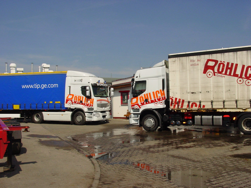 Renault-Premium-Route-450-Roehlich-RR-210508-03.jpg