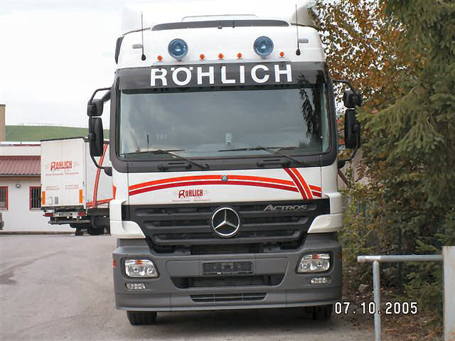MB-Actros-MP2-Roehlich-Bach-040606-01.jpg - Norbert Bach