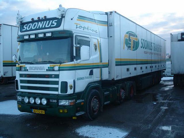 Scania-144-L-530-Soonius-Scheffers-030805-02.jpg - Cees Scheffers