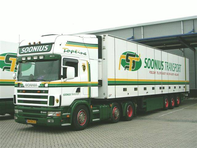 Scania-164-L-580-Soonius-deVisser-290605-02.jpg - Rob de Visser