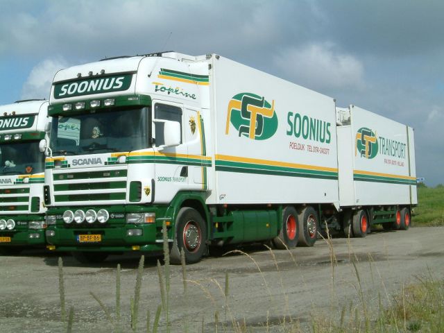 Scania-164-L-580-Soonius-vMelzen-080705-01.jpg - Henk van Melzen