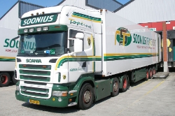 Scania-R-620-Soonius-Holz-020709-01