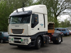 Iveco-Stralis-AS-440-S-43-Steinkuehler-Voss-300408-02