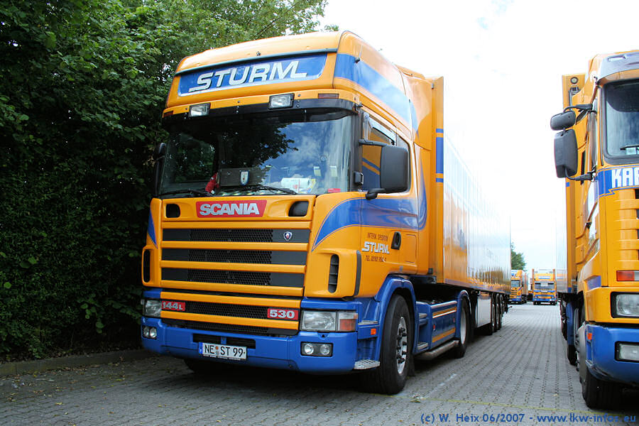 Scania-144-L-530-NE-ST-99-Sturm-160607-02.jpg