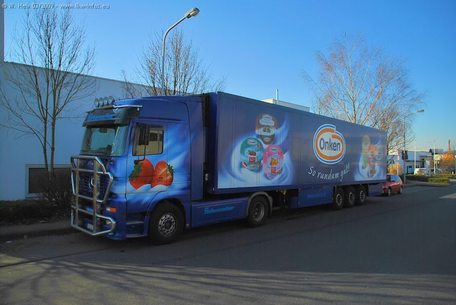 MB-Actros-Onken-Truck-Schumacher-210309-03.jpg
