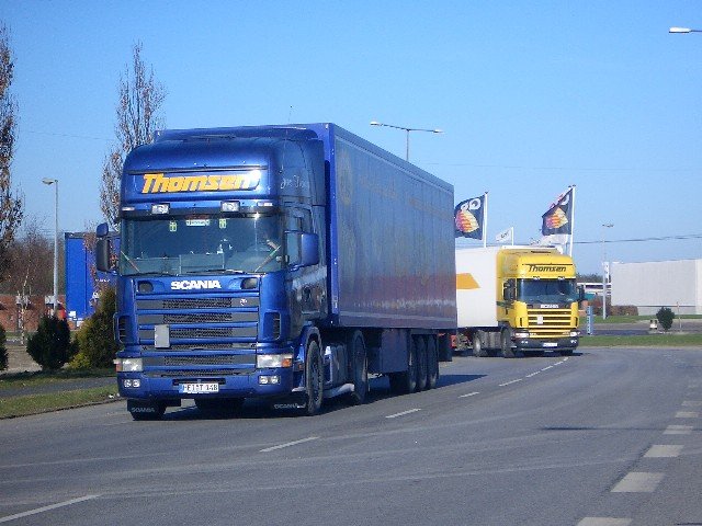 Scania-4er-KUEKOSZ-blau-Thomsen-Stober-240204-1.jpg - Ingo STober