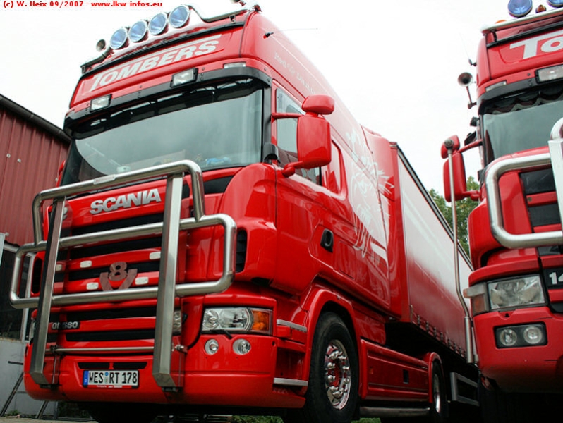Scania-R-580-Longline-Tombers-080907-12.jpg