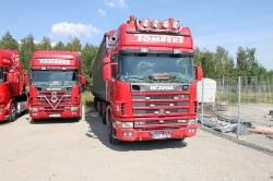 Scania-144-L-530-Tombers-011209-02