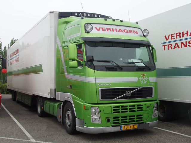 Volvo-FH12-420-Verhagen-Holz-210706-04.jpg - Frank Holz