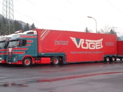 Volvo-FH12-460-Voegel-Ben-301204-1