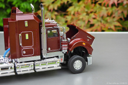 20250814-Kenworth-T900-dunkelrot-00038