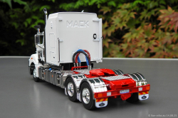 20250814-Mack-Superliner-Late-Edition-weiss-00012