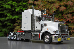 20250814-Mack-Superliner-Late-Edition-weiss-00028